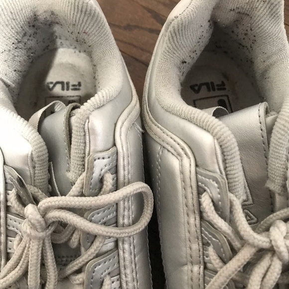 shiny fila disruptor